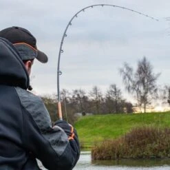 Guru N-Gauge Feeder Rod 9ft 2 Piece -SHIMA VIS Winkel 136094917533Guru N Gauge Feeder Rod 9ft