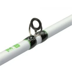 Lew's Mach 1 Baitcast IM8 Combo 10 Lew's Mach 1 Baitcast IM8 Combo -SHIMA VIS Winkel 2649642Lew s Mach 1 Baitcast IM8 Combo 3