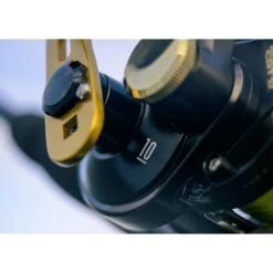 Black Cat Battle Cat Vertical 710 LH Reel -SHIMA VIS Winkel 3730670Black Cat Battle Cat Vertical 710 LH Reel 12